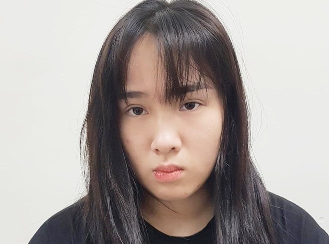 Thiếu nữ xinh đẹp dùng thủ đoạn tinh vi để giao ma túy ở Hà Nội